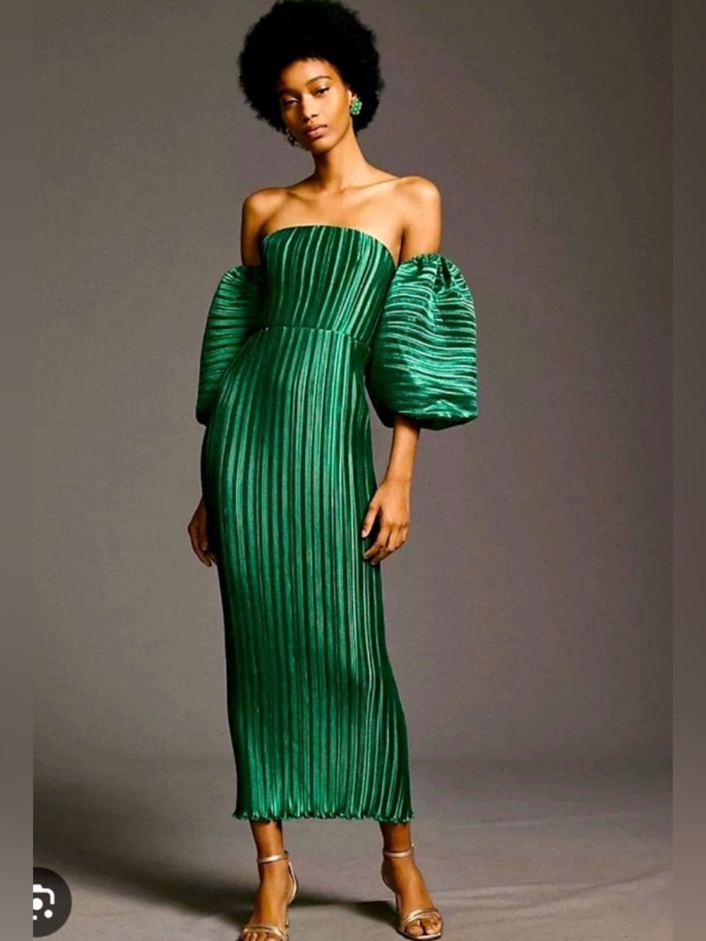 Strapless Emerald Green Pleated Midi Dress with Statement Puff Sleeves